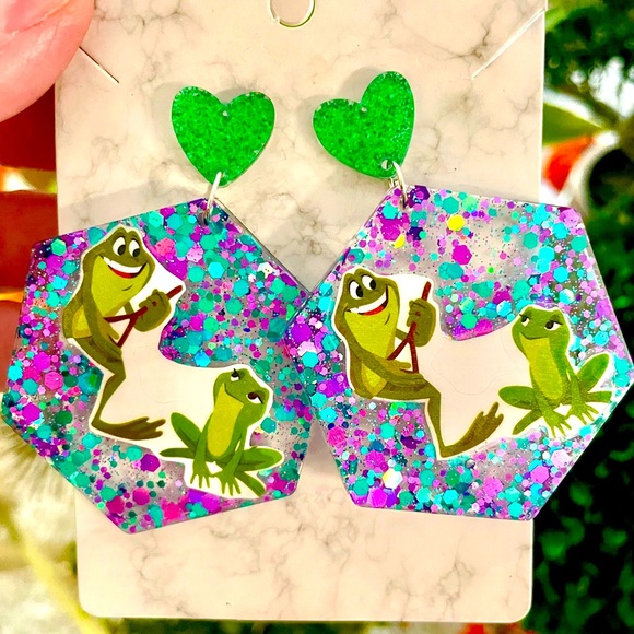 Tiana And Prince Naveen Frog Earrings - Picture 1 of 5
